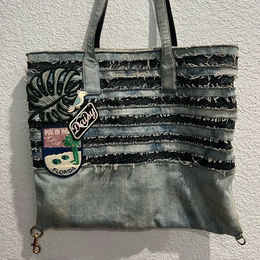Limited Edition Marc Jacobs denim tote bag on sale! - Picture 3 of 12
